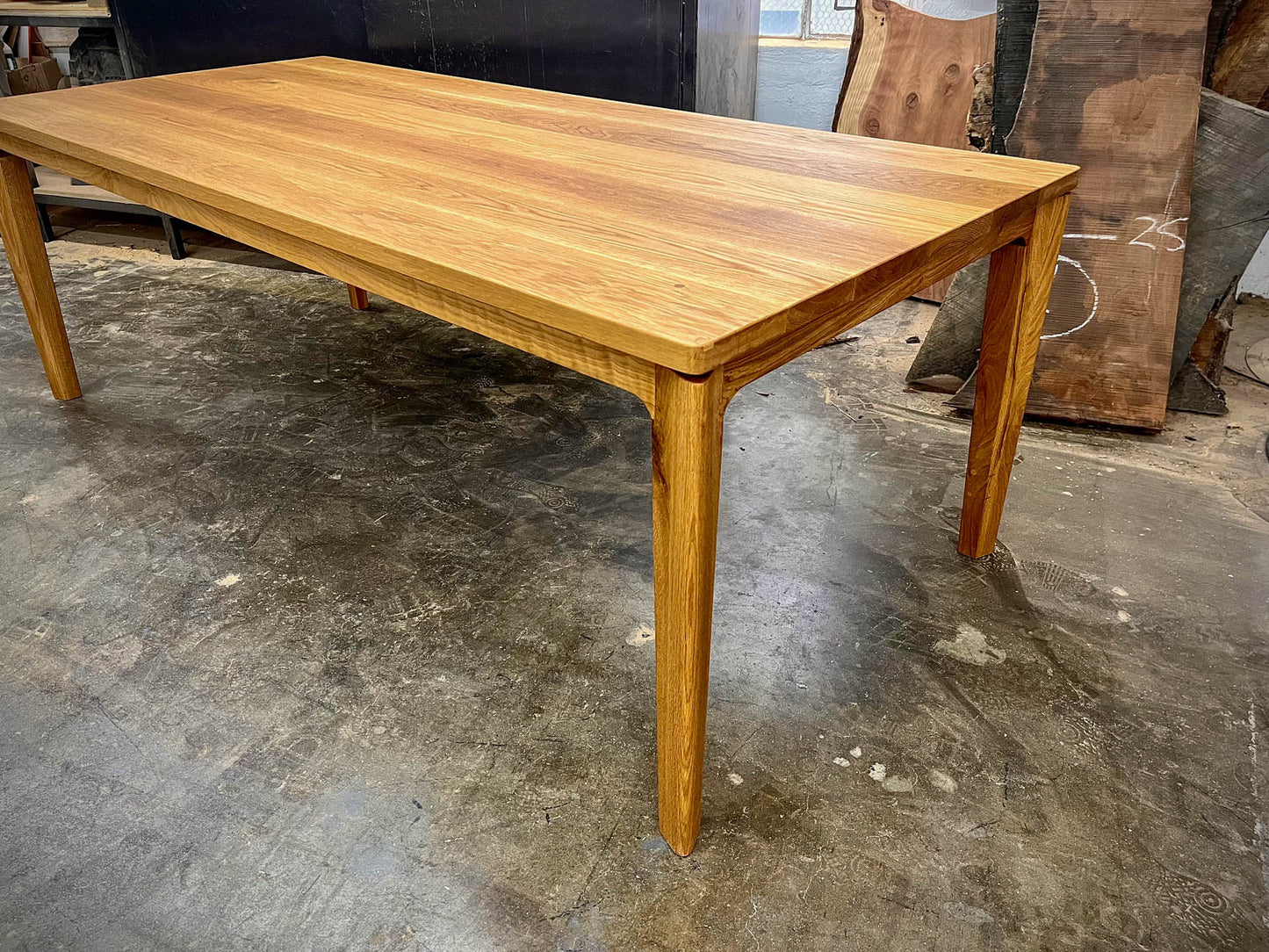 Aila Dining Table