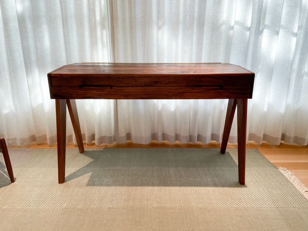 Cembalet Piano Desk