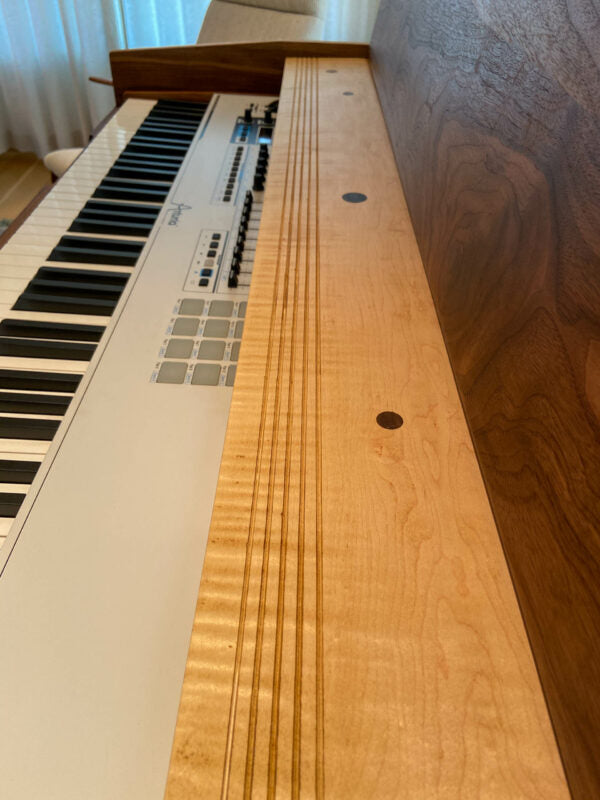 Cembalet Piano Desk