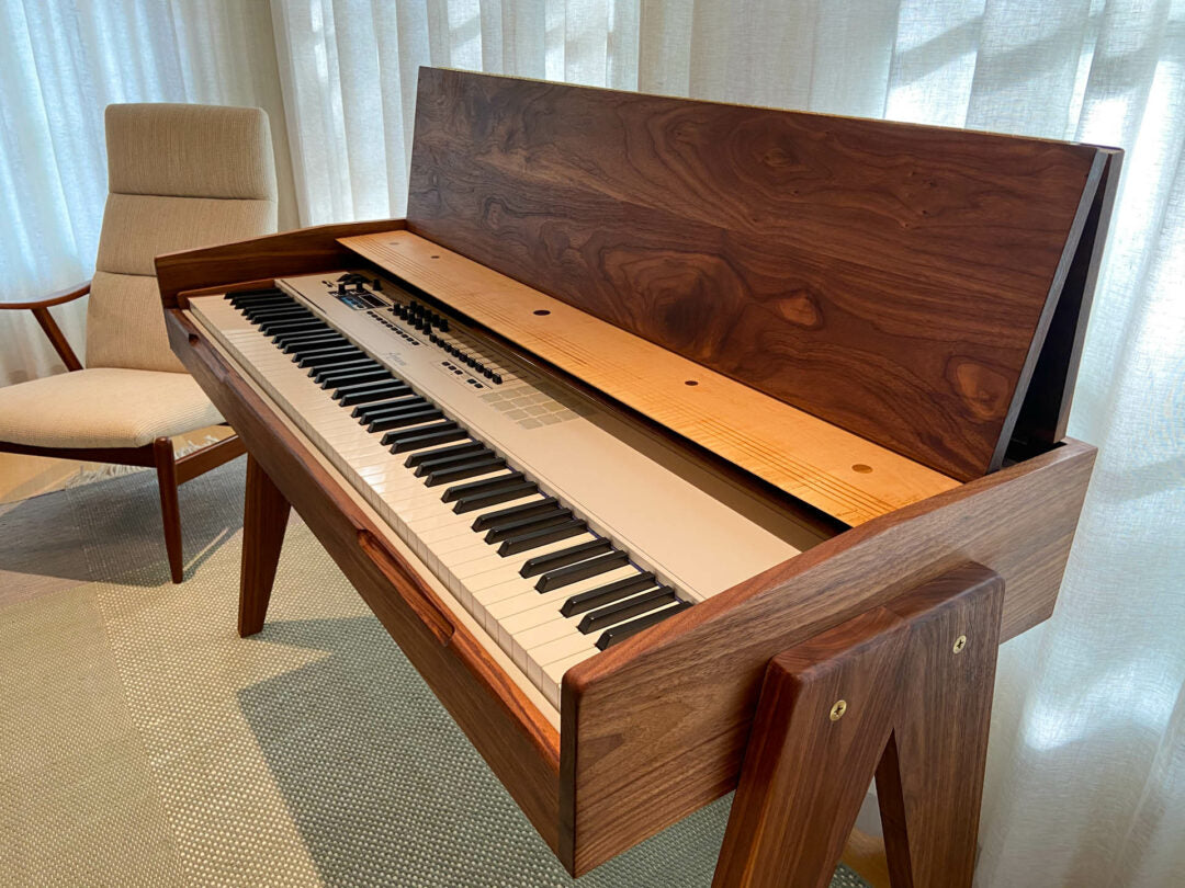 Cembalet Piano Desk