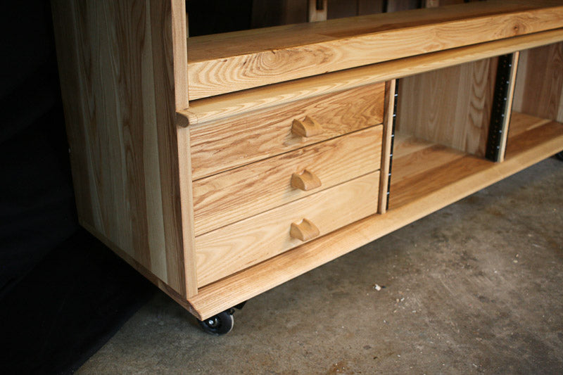 Mars Built Somnium Synth Cabinet