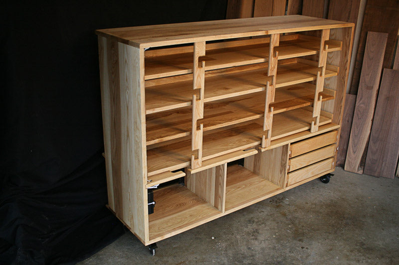 Mars Built Somnium Synth Cabinet