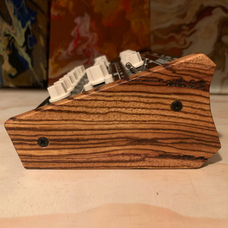 Custom Wood Panels for the Vermona Mono Lancet '15