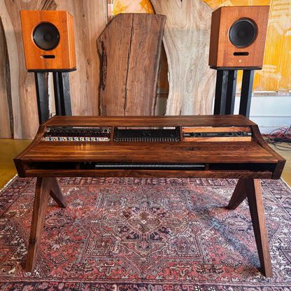 Voyager Studio Desk