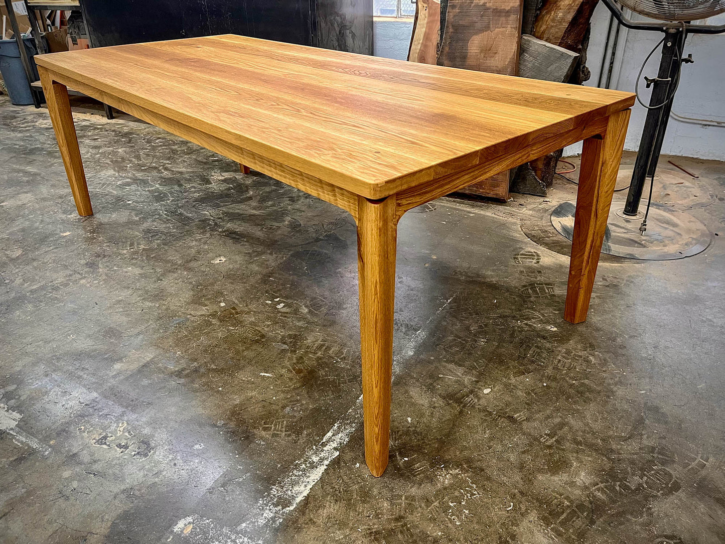 Aila Dining Table