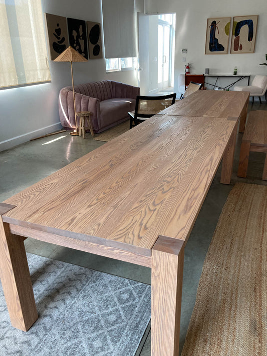 Kinn Long Tables