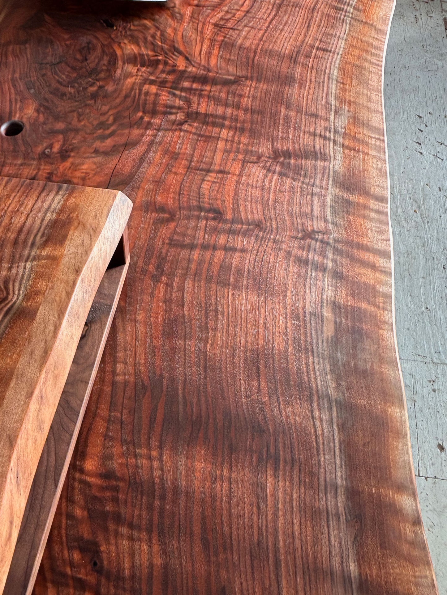 Piuma Studio Desk