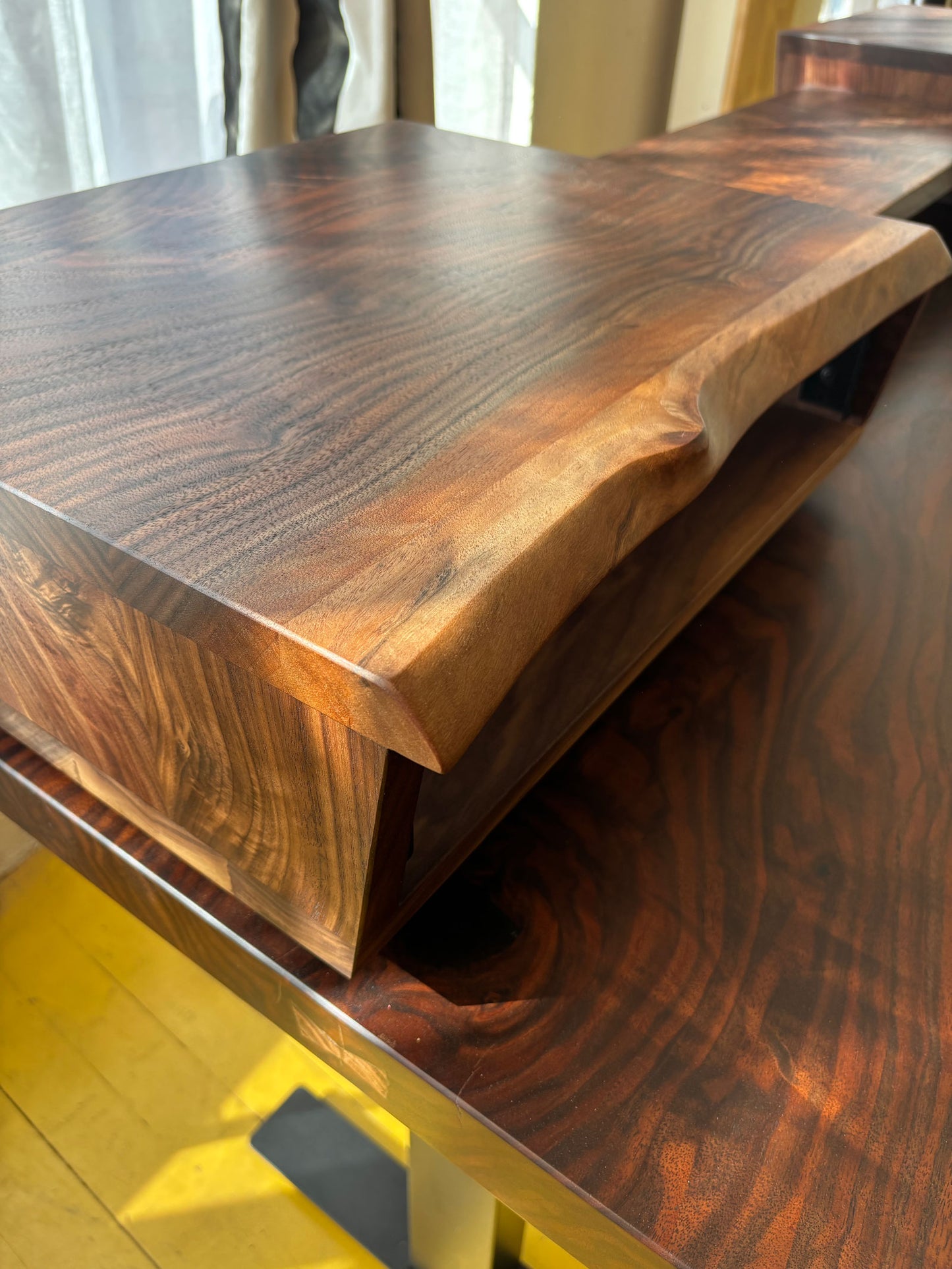 Piuma Studio Desk
